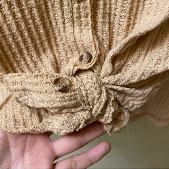 UO Out From Under Slouchy Tie Front Long Sleeve Waffle Knit Shirt - Picture 3 of 5